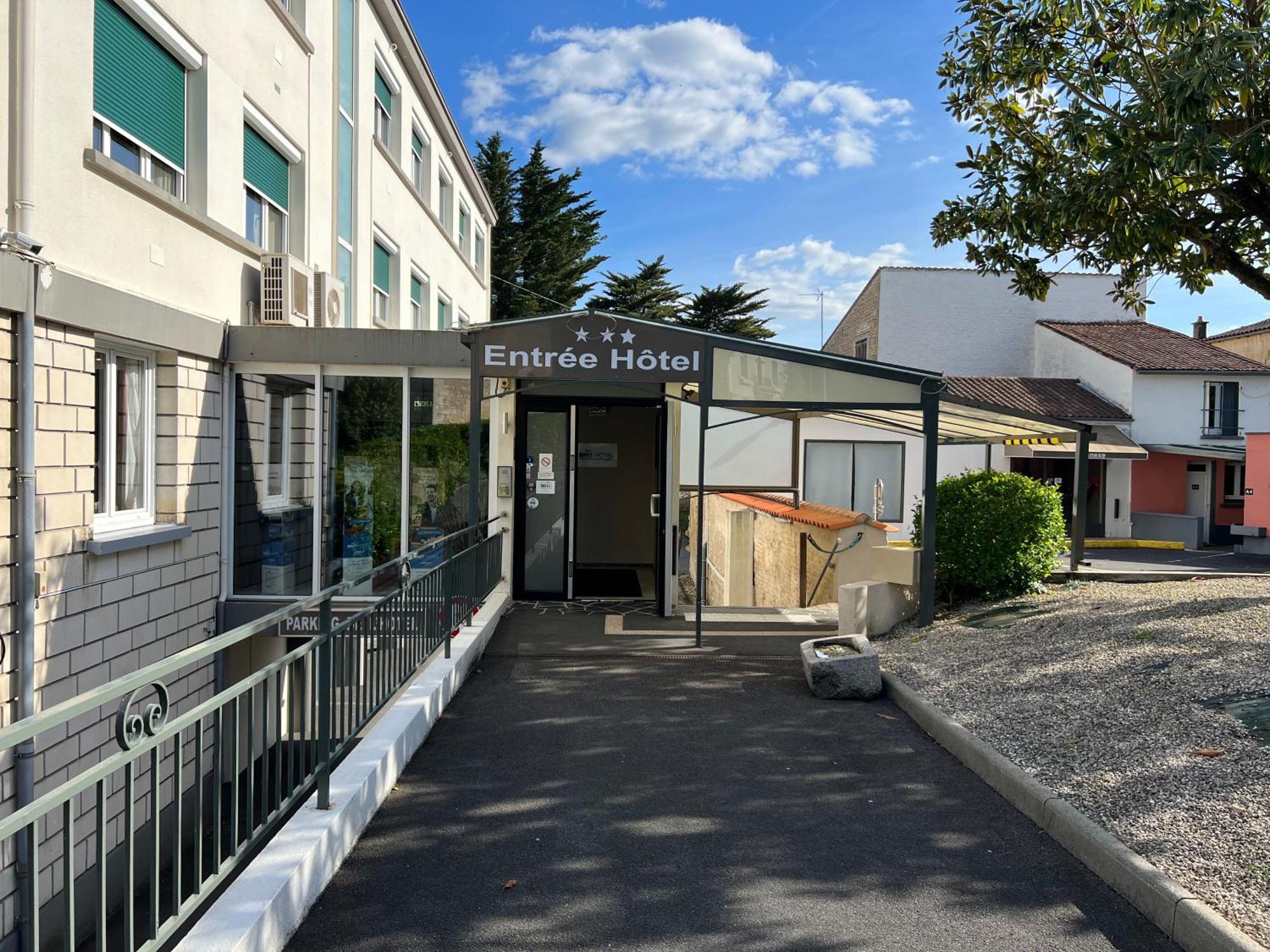 尼奥尔公园布里特酒店 外观 照片